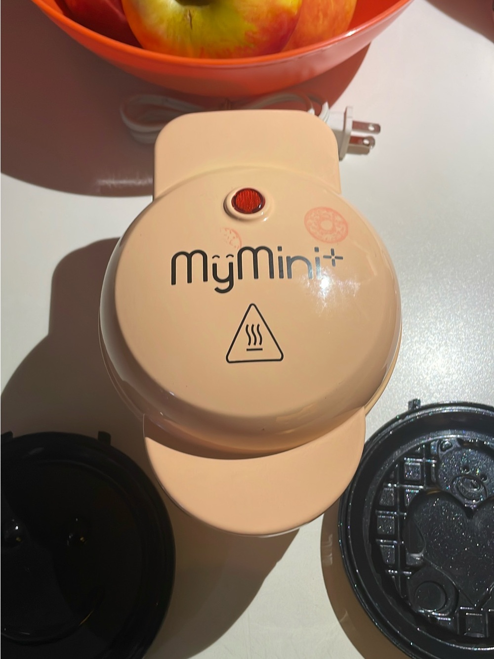 Peach Mini Waffle Maker - Single-Serve Nonstick Cooker